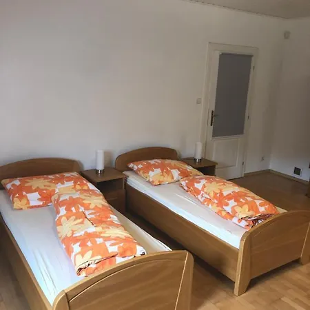 Bella Bed & Breakfast Прешов